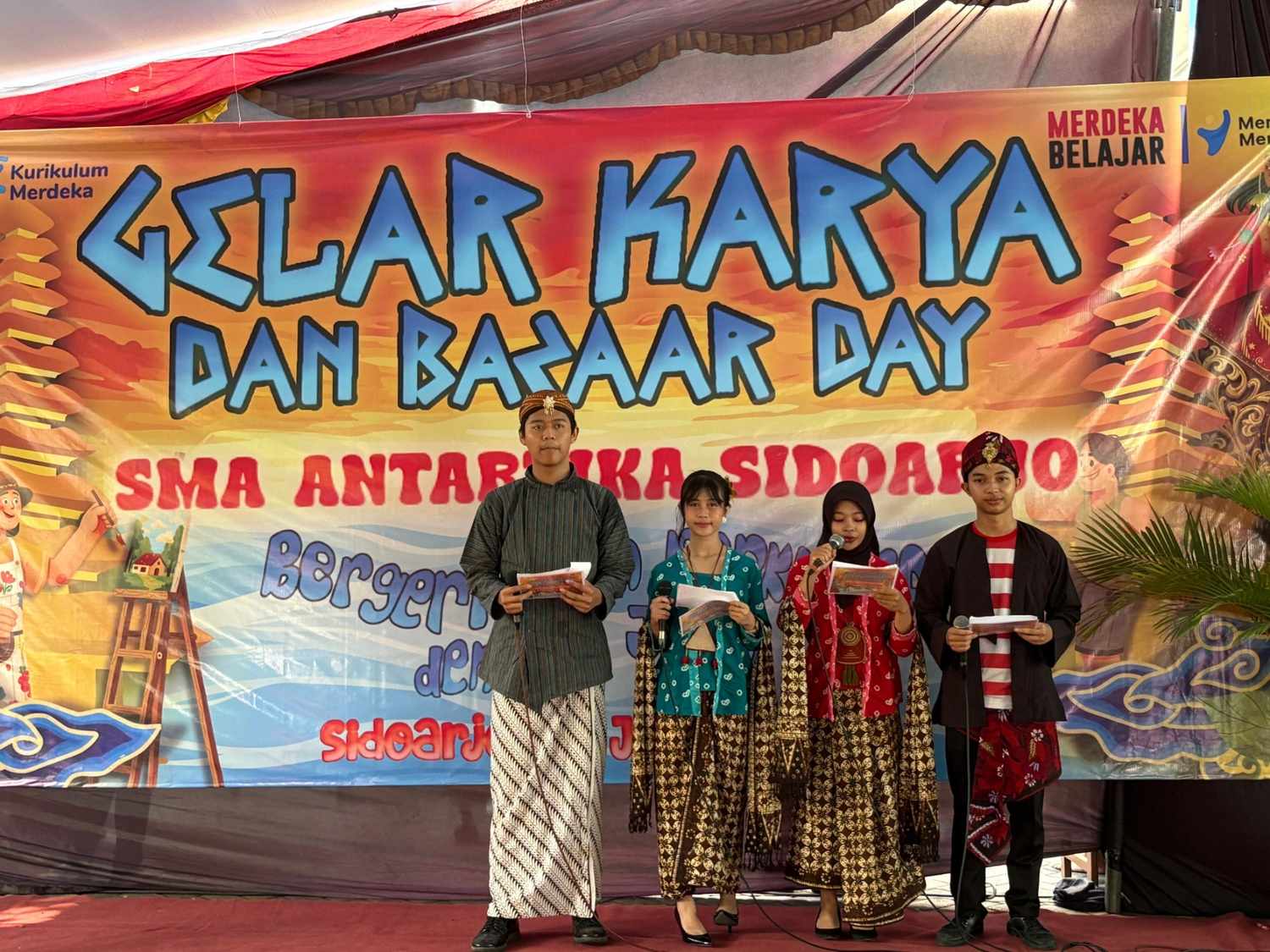 Gelar Karya & Bazar Day SMA Antartika Sidoarjo, Wadah Kreativitas dan Jiwa Wirausaha Siswa