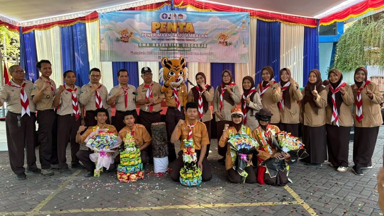 Penerimaan Tamu Ambalan 2026 SMA Antartika Sidoarjo, Tanamkan Semangat Kepramukaan dan Pembentukan Karakter